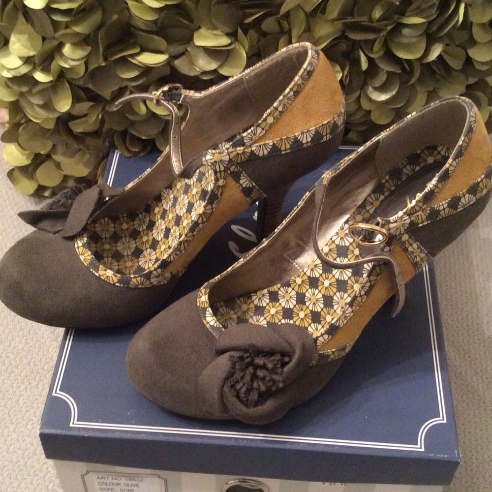 Ruby Shoes- size 7/38